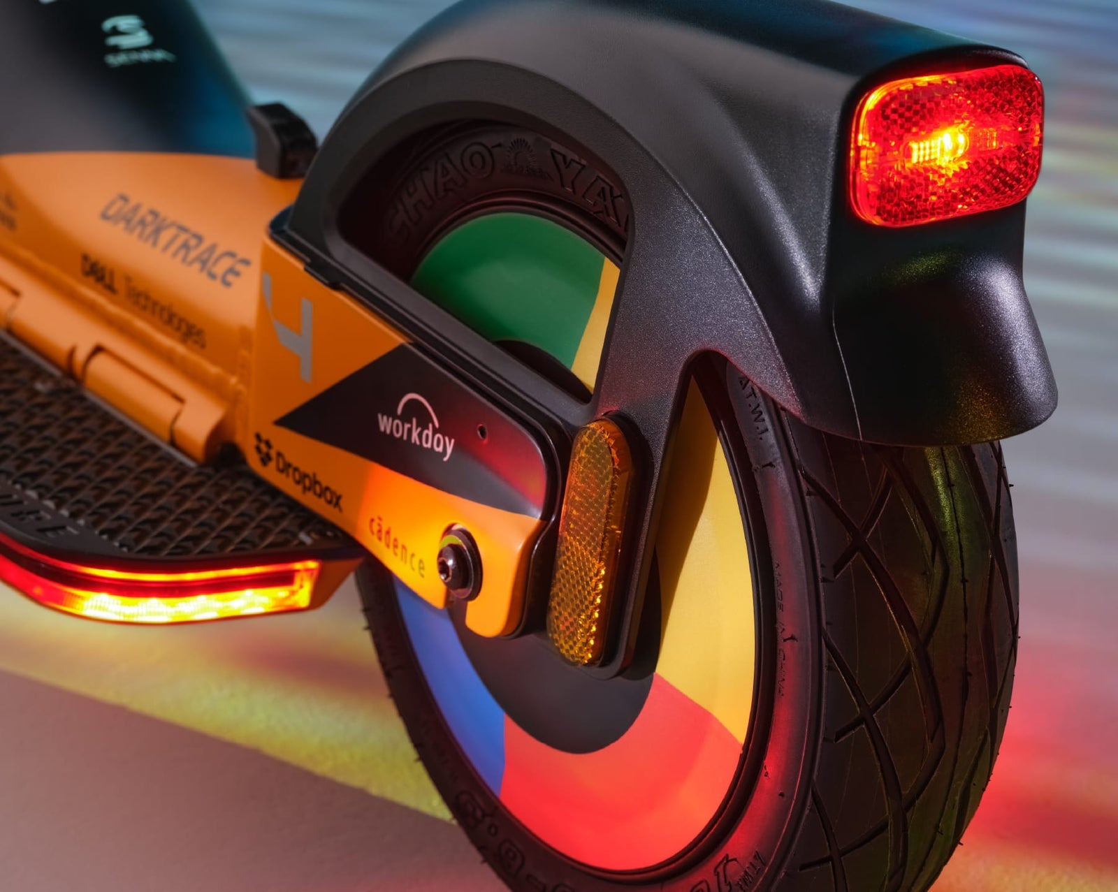 PURE X MCLAREN MCL38