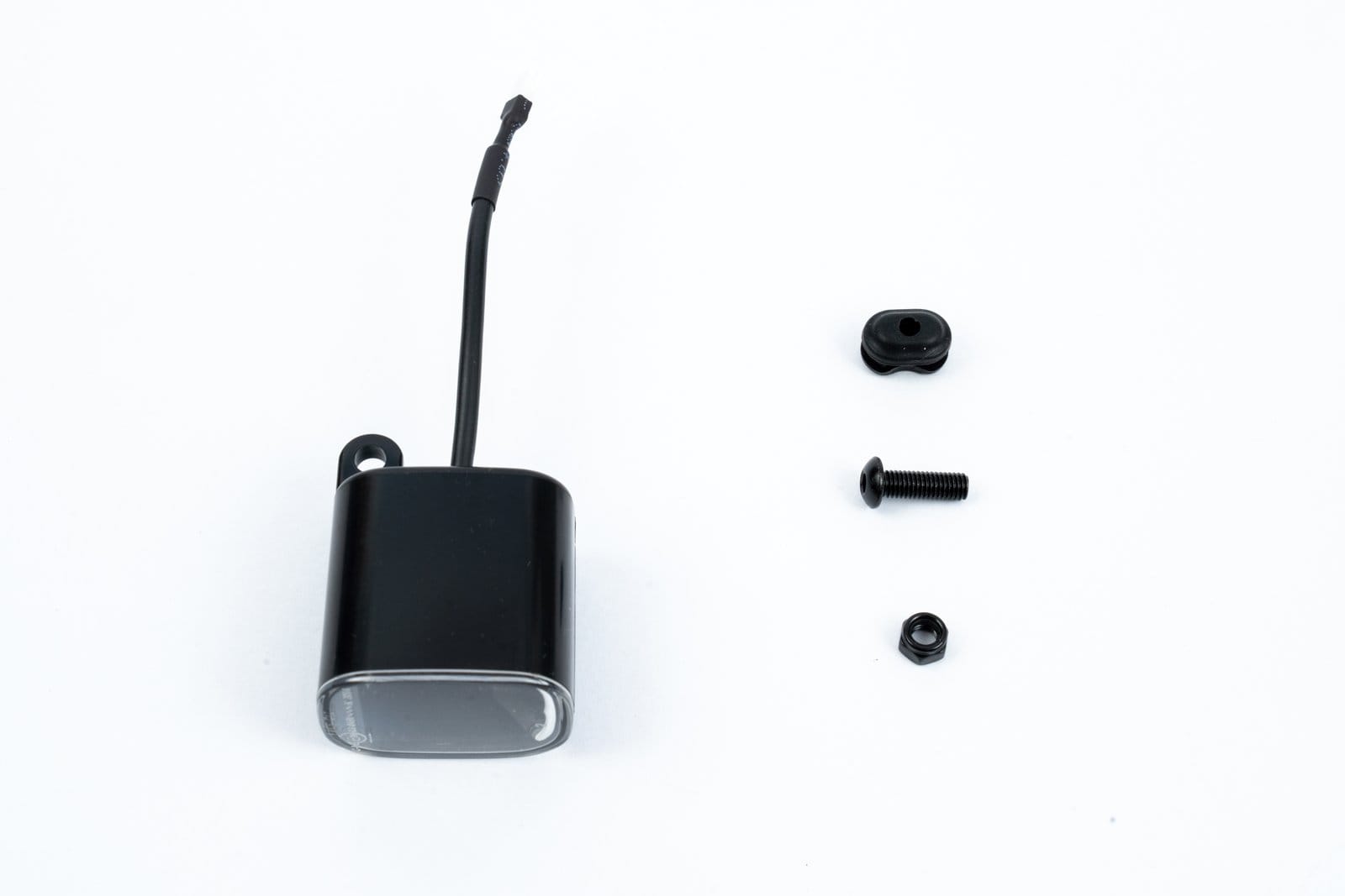 FRONT LIGHT ASSEMBLY WITH GROMMET