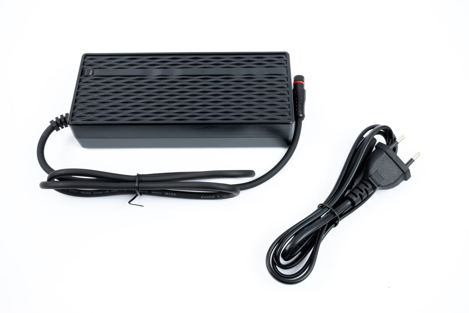 CHARGER 2.5A 48V FOR 48V BATTERY - EU PLUG